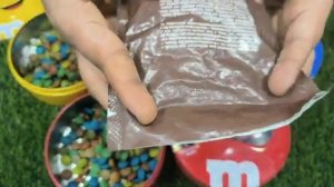 Asmr. Цветные конфеты. Видео для детей. Нэвкин тв.(58)