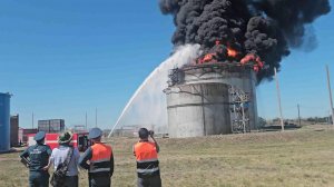 тушение резервуара пена низкой кратности AFFF/AR, лафетным стволом ЛС-П80 производства компании ЭФЭР