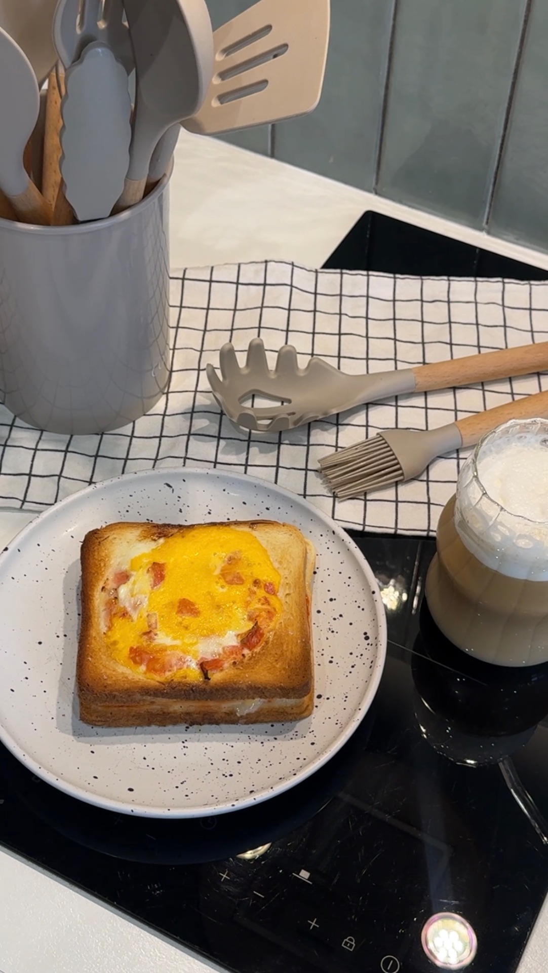 Мила Светличная