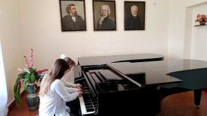 М.Глинка. Танец из оперы "Иван Сусанин". Исп. Гладышева Кира - Кит Мирослава