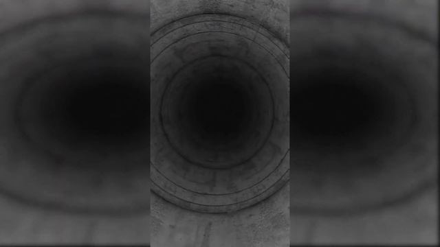 Huggy Wuggy needs a hug LIGHTS ARE OFF TIKTOK