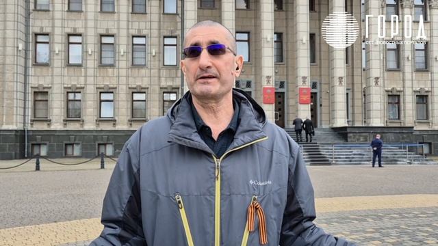 В Краснодаре у Заксобрания прошёл пикет с требованием «губернатора – в отставку!»