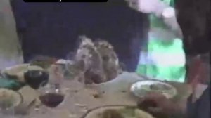 Капиталисты съели всё мясо,а мэру достались кости.