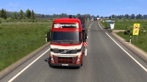 На трассе Volvo. Взял груз на Белгород.