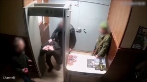 ‼️🇺🇦🏴☠️ В Харькове ТЦК ворвались в частный дом, устроили стрельбу и похитили двух человек

▪️Они