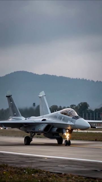 Надежда в небе, но тень войны на земле #война #авиация #безнадежность