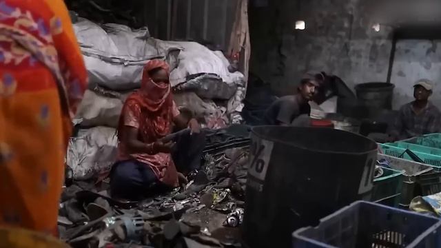 ИНДИЯ В МУСОРЕ. Как страна превратилась в мировую свалку?