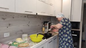 Радоница 🙏Пеку блины . Хозяйство. Жизнь в деревне