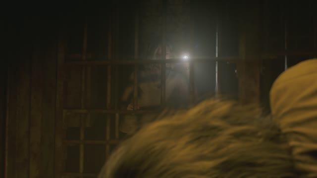 Resident Evil Requiem #10 Грейс находит Эмили. Поиск штекеров, чтобы ее спасти