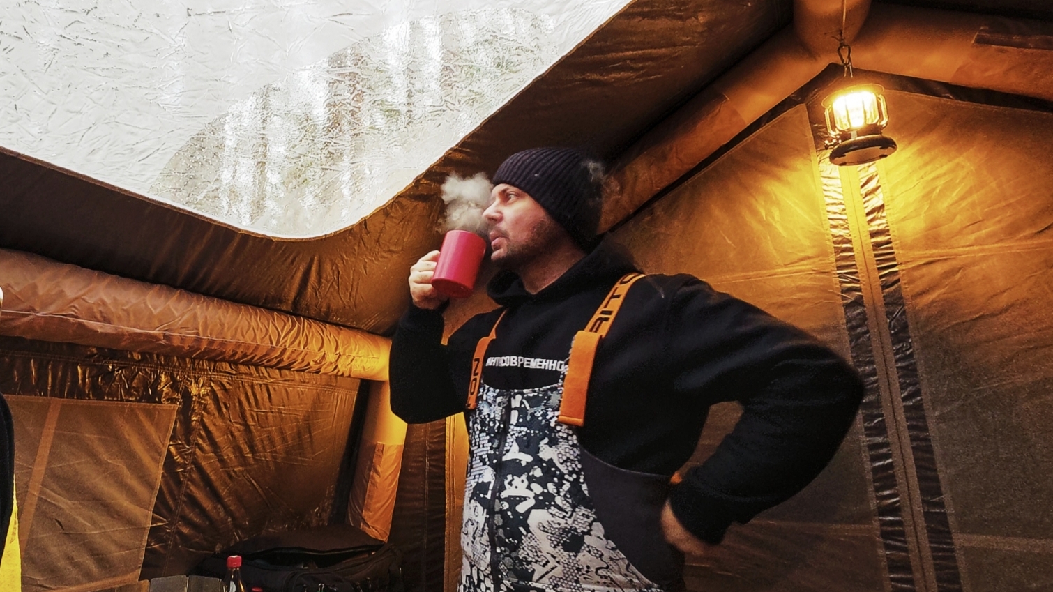 Зимний кемпинг с надувной палаткой. [ASMR Camping]