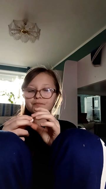 1000008052.mp4 смотреть онлайн