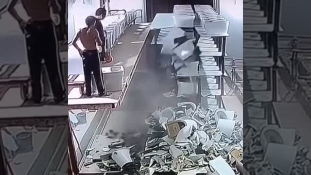 У них сегодня трудный день...