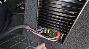 Как правильно подключить, установить и настроить активный сабвуфер в автомобиле