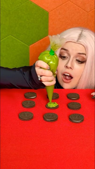 Кому попадется печенье с васаби ??