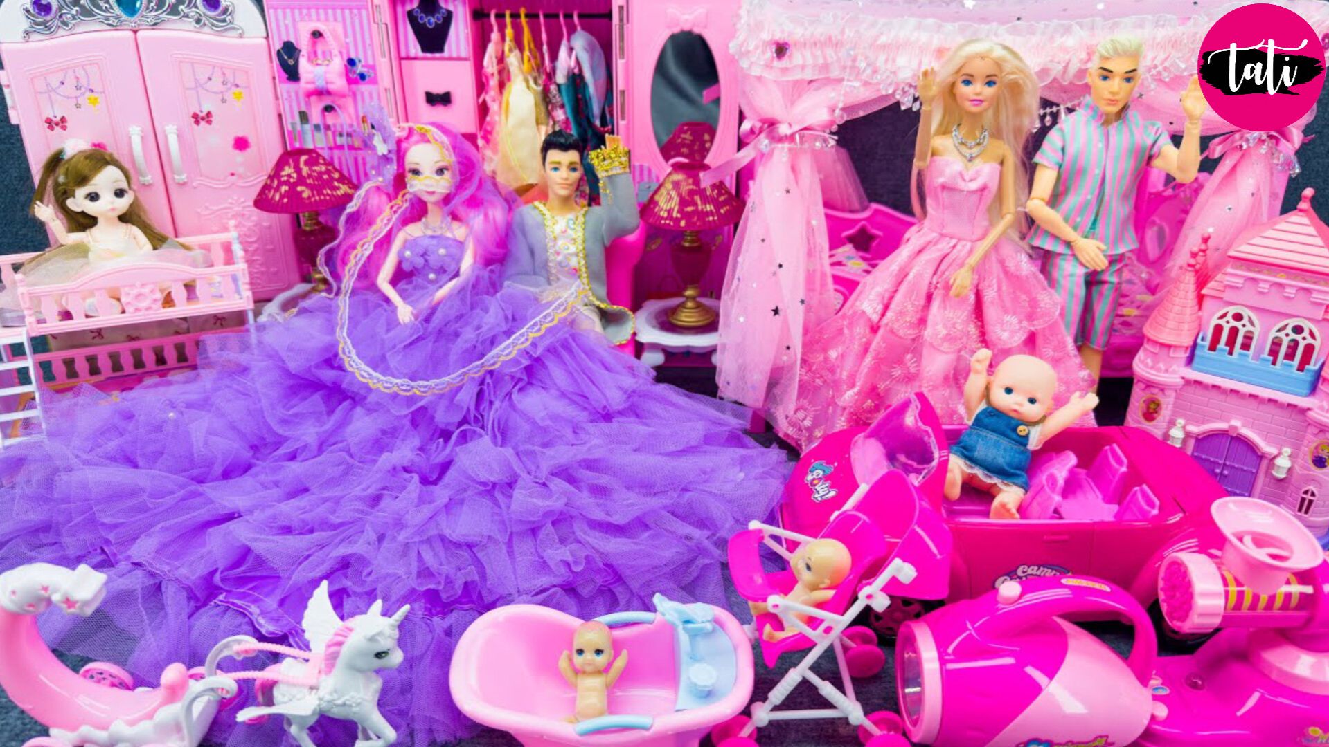 Играем в игрушки из мультика принцесса кукла Барби. Мультфильм для детей. ASMR АСМР