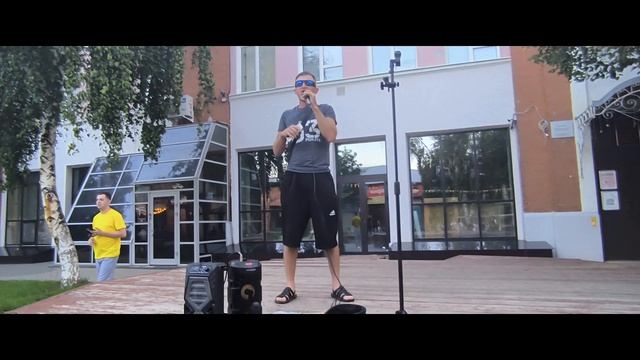 никто не выступает