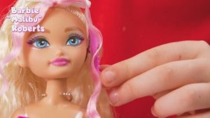 Nastya is Getting Ready for the School Ball