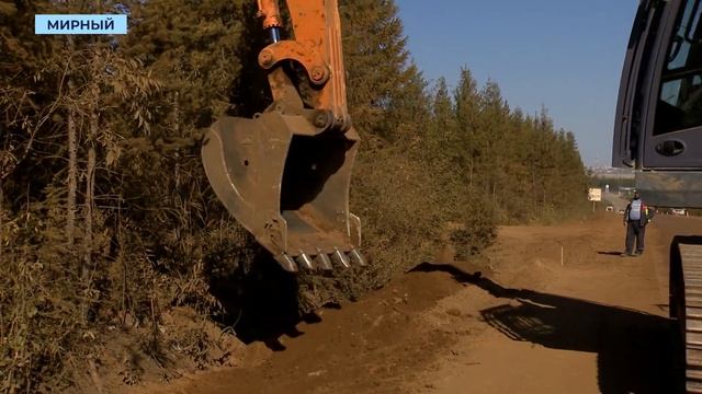 Школьники оценили масштаб работы Мирнинского управления автомобильных дорог