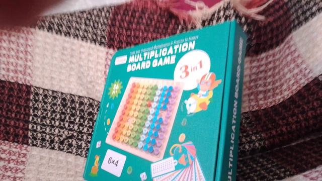 1 часть распаковка🎁 прикольный набор с шариком для лепки 😉