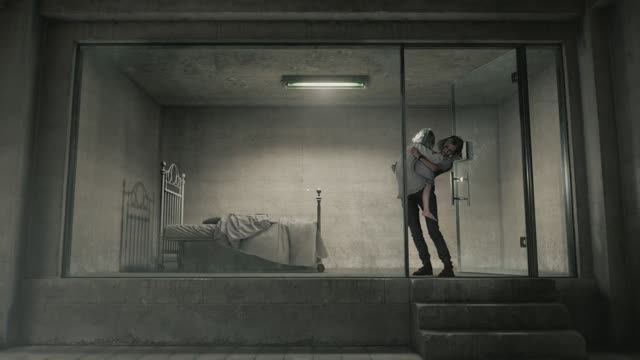 Resident Evil Requiem #07 Звездный кварц. Грейс просит Эмили о помощи