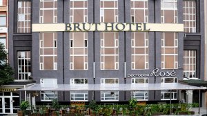 Свадьба в отеле "Брют"