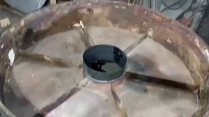 Ремонтные работы на заводе ЗИОСАБ по теплоизоляции крышек котлов