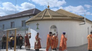 Великое освящение храма в колонии совершил архиепископ Феофилакт