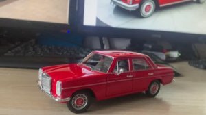 Обзор модели Mercedes Benz 220 в масштабе 1:24 от Welly