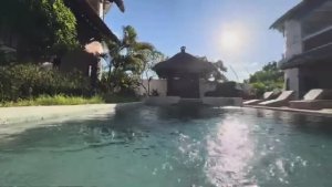 Беженец🇮🇩Бали. ЖЕСТЬ! СИНДИ НАКЛЮКАЛАСЬ И СЛОМАЛА НОГОТЬ! ЗНОЙНЫЕ ТАНЦЫ. СМОТРИМ СИНДИ ЧЕМОДАН.ШТР