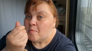 мукбанг  в поезде ем и худею