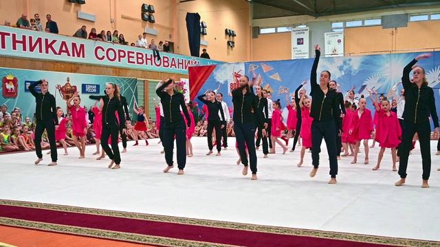 Ради искусства, ради страны