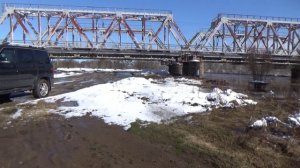 Сугробы,река,мосты 22 апреля п.Стрижи