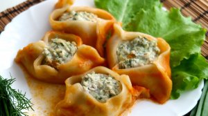 Лодочки из теста с фаршем на сковороде. Просто и вкусно.