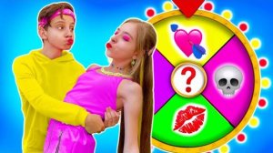 Богатая Ученица VS Бедная Ученица  Отношения В Старшей Школе