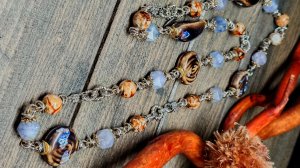 Колье-трансформер с керамическими бусинами