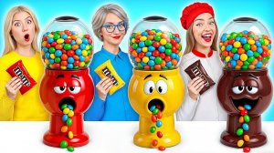 Кулинарный Челлендж Я против Бабушки  Безумные Ситуации с Едой