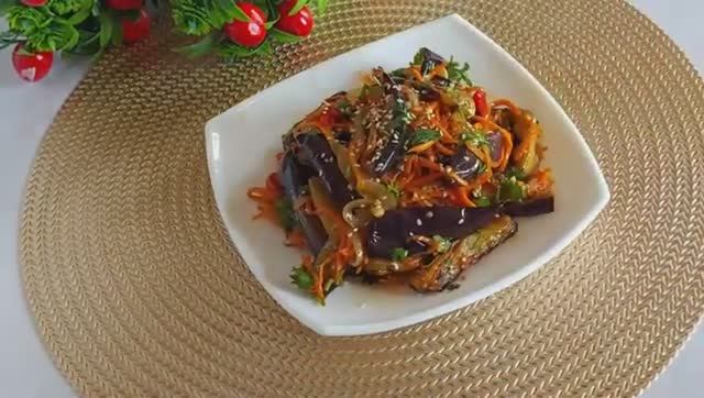 БАКЛАЖАНЫ ПО КОРЕЙСКИ! ПОЛУЧАЕТСЯ НУ ОЧЕНЬ ВКУСНО!