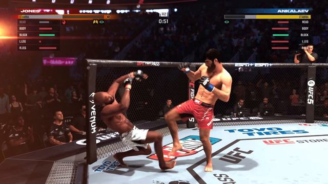 Джон Джонс - Магомед Анкалаев. UFC 5 Онлайн