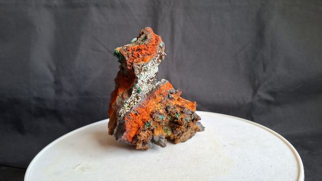 Лимонит(малахит,гематит,азурит)