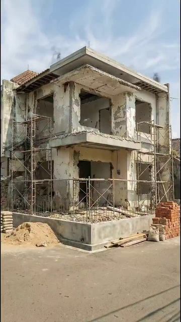 РЕНОВАЦИИ И РЕКОНСТРУКЦИИ