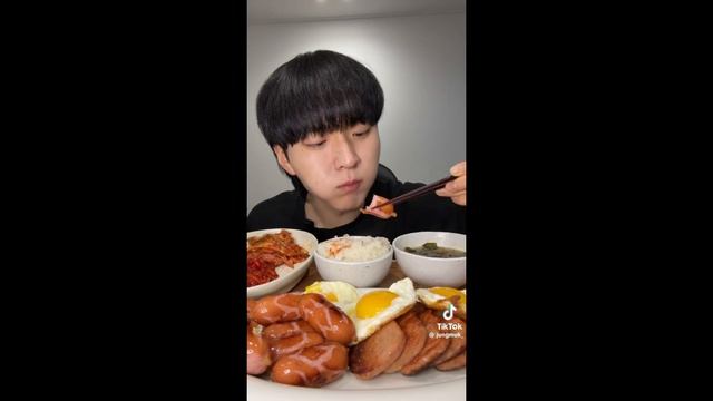 Мукбанг #токпокки #корндог 🧀#таня_кусь 🥔#сладости 🍰