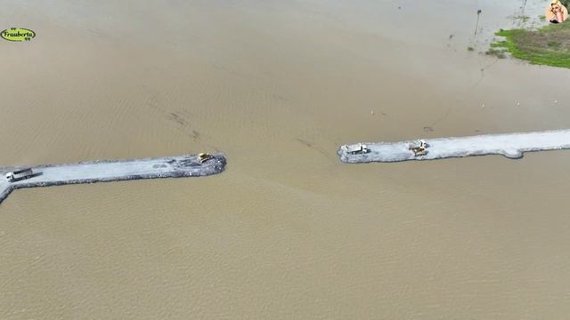 Строительство, строительство водного пути на озере