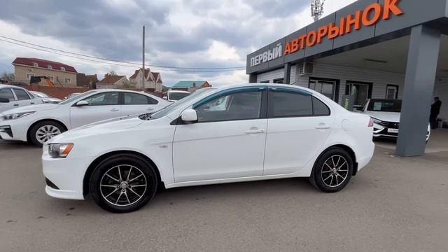 Mitsubishi Lancer '2011 JMBSRCY2ABU008235