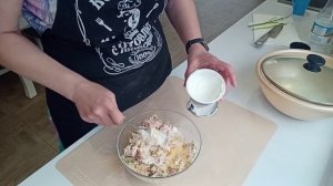 Замесила тесто на беляши/ Подстриглись/ Забрали зеркала