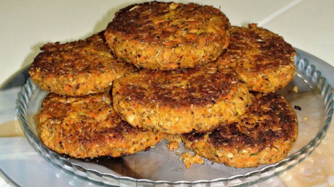 Фасолевые оладьи с морковью.