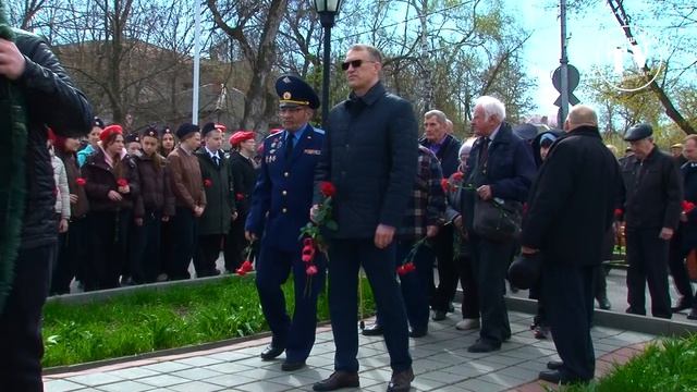 БАЛАШОВЦЫ ПОЧТИЛИ ПАМЯТЬ ЛИКВИДАТОРОВ ПОСЛЕДСТВИЙ НА ЧЕРНОБЫЛЬСКОЙ АЭС