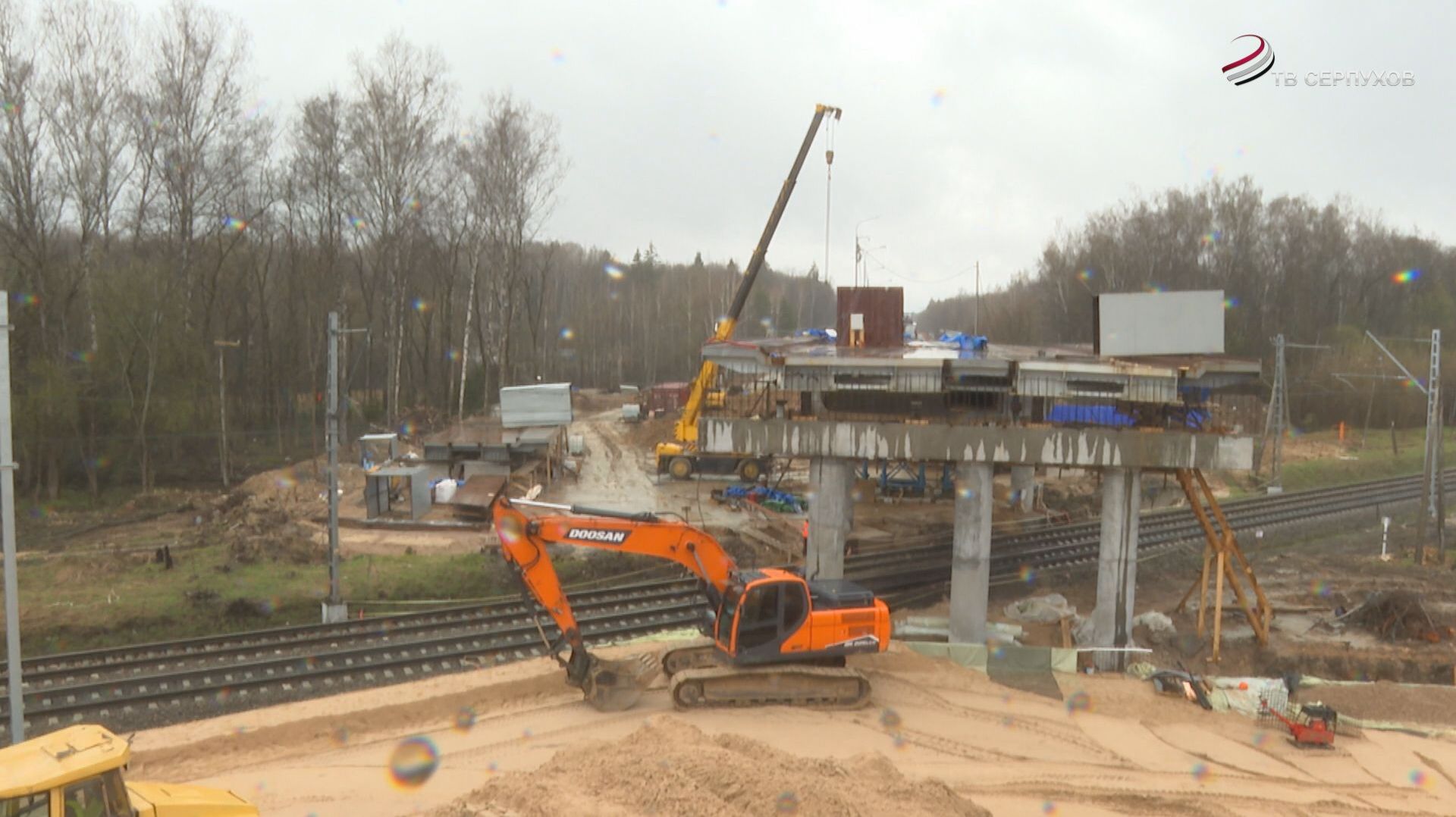 В Серпухове продолжается реконструкция путепроводов