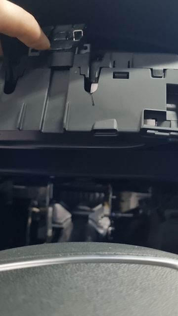 Audi A6 C8 как снять панель приборов