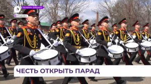 Барабанщики Уссурийского суворовского училища вышли на репетицию Парада Победы