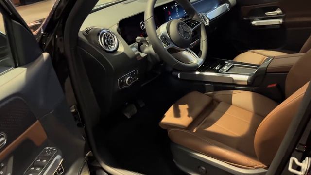 Mercedes GLB 220 2026 - Интерьер и Экстерьер